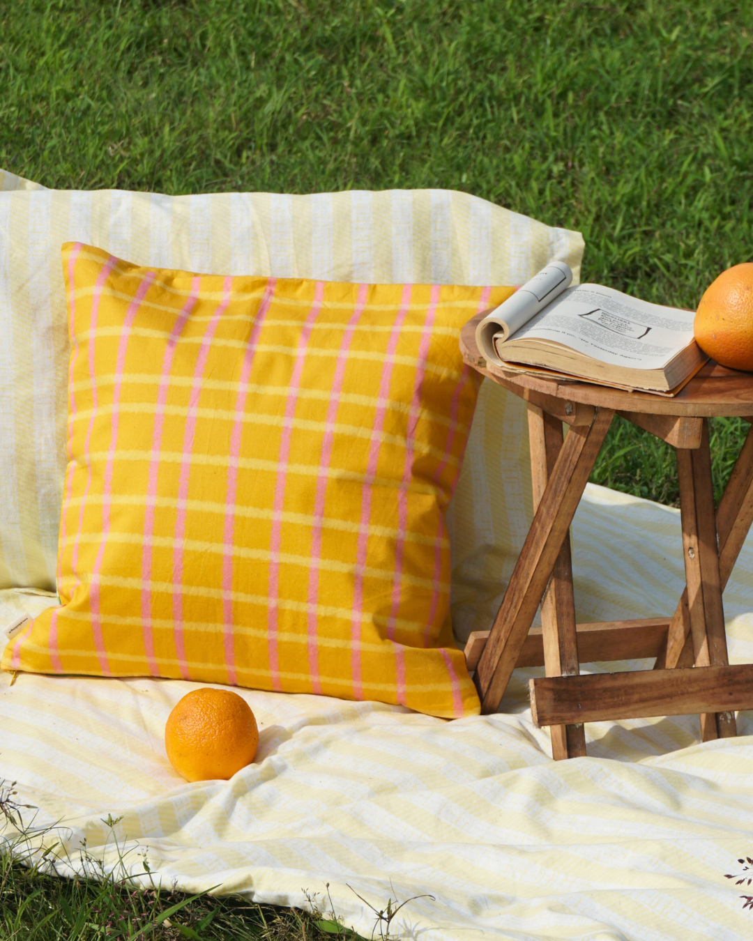 Frida I Cushion Cover