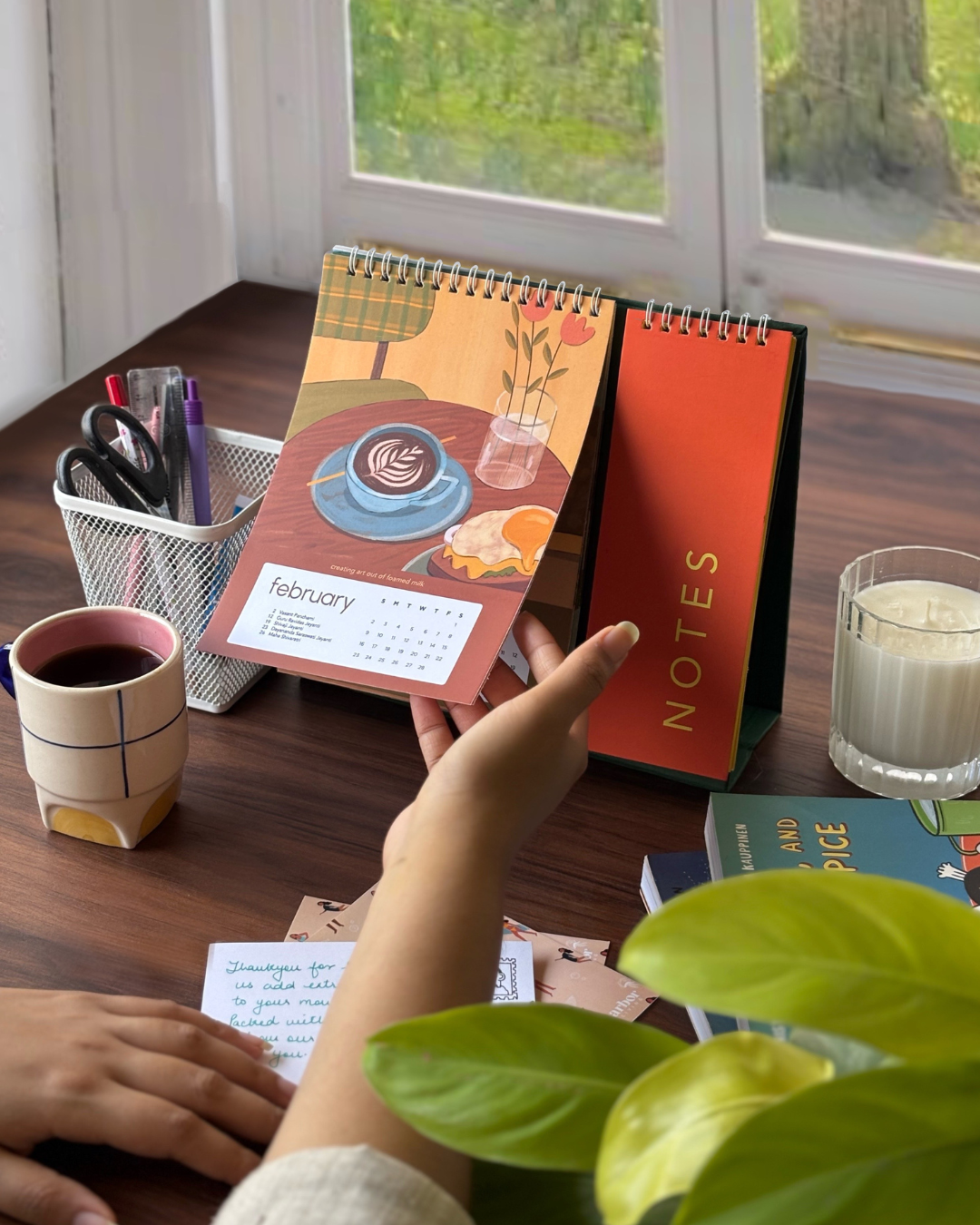 Desk Calendar 2025