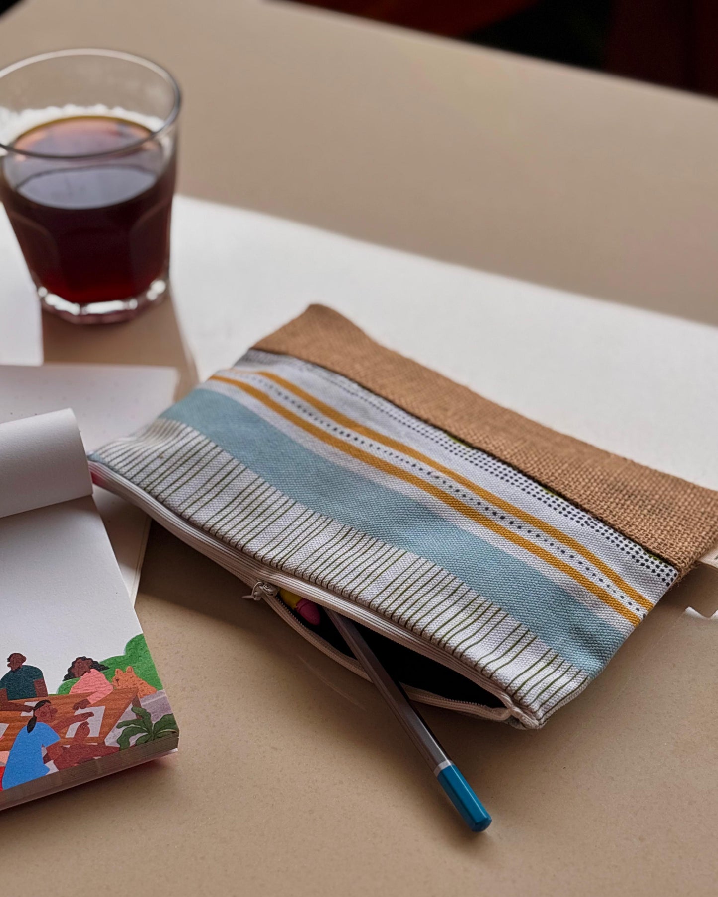 Dot & Line Pouch